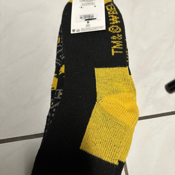 Harry Potter HUFFLEPUFF Thick Knee/Boot Socks Shoe Size 4-10 Brand New! - Picture 3 of 15